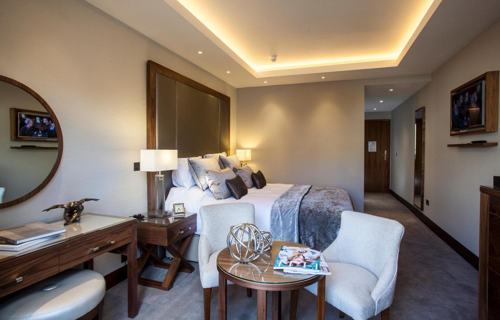 One Warwick Park Hotel Royal Tunbridge Wells Esterno foto