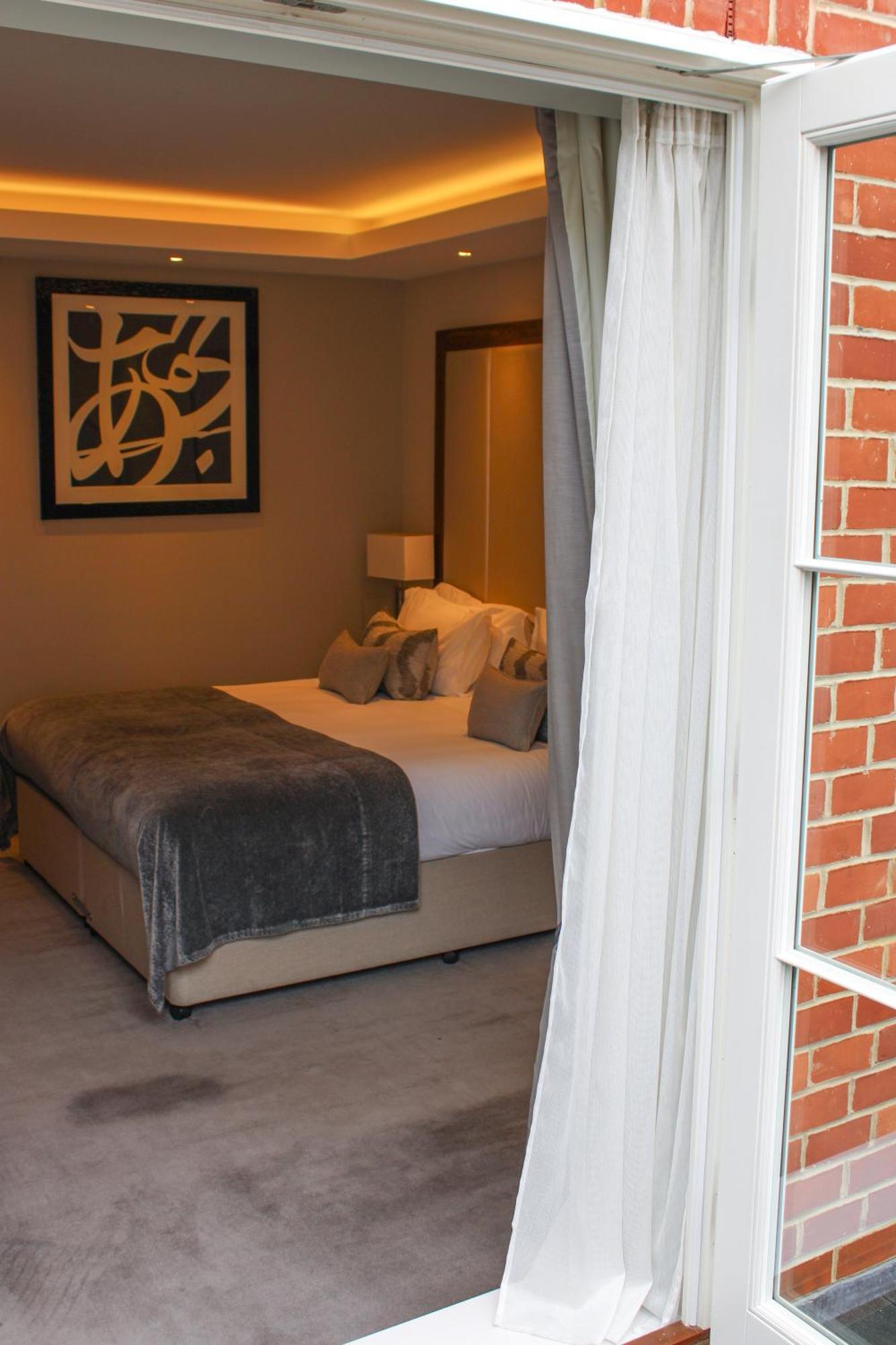 One Warwick Park Hotel Royal Tunbridge Wells Esterno foto