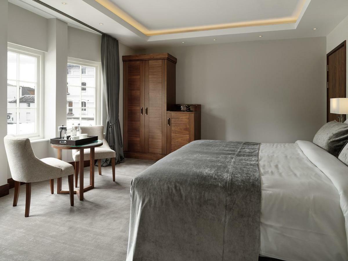 One Warwick Park Hotel Royal Tunbridge Wells Esterno foto
